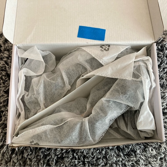 Black Chunky Heels - Picture 7 of 8